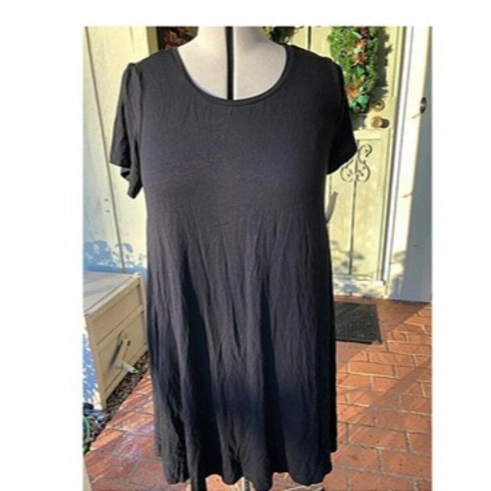 NWT Style & Co black casual t-shirt style dress. Size 1x. New with tags